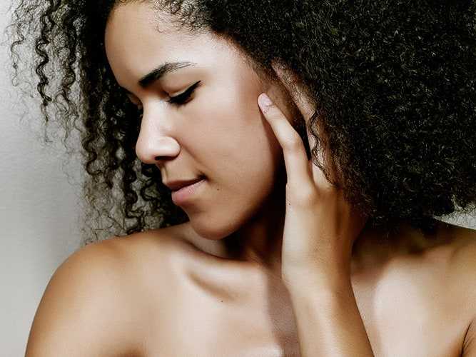 5 Mistakes That Are Making Your Skin Super Dry