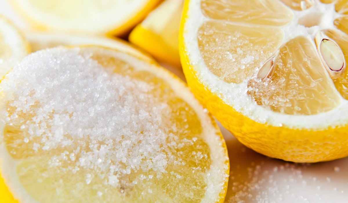 6 effective at-home skin care remedies