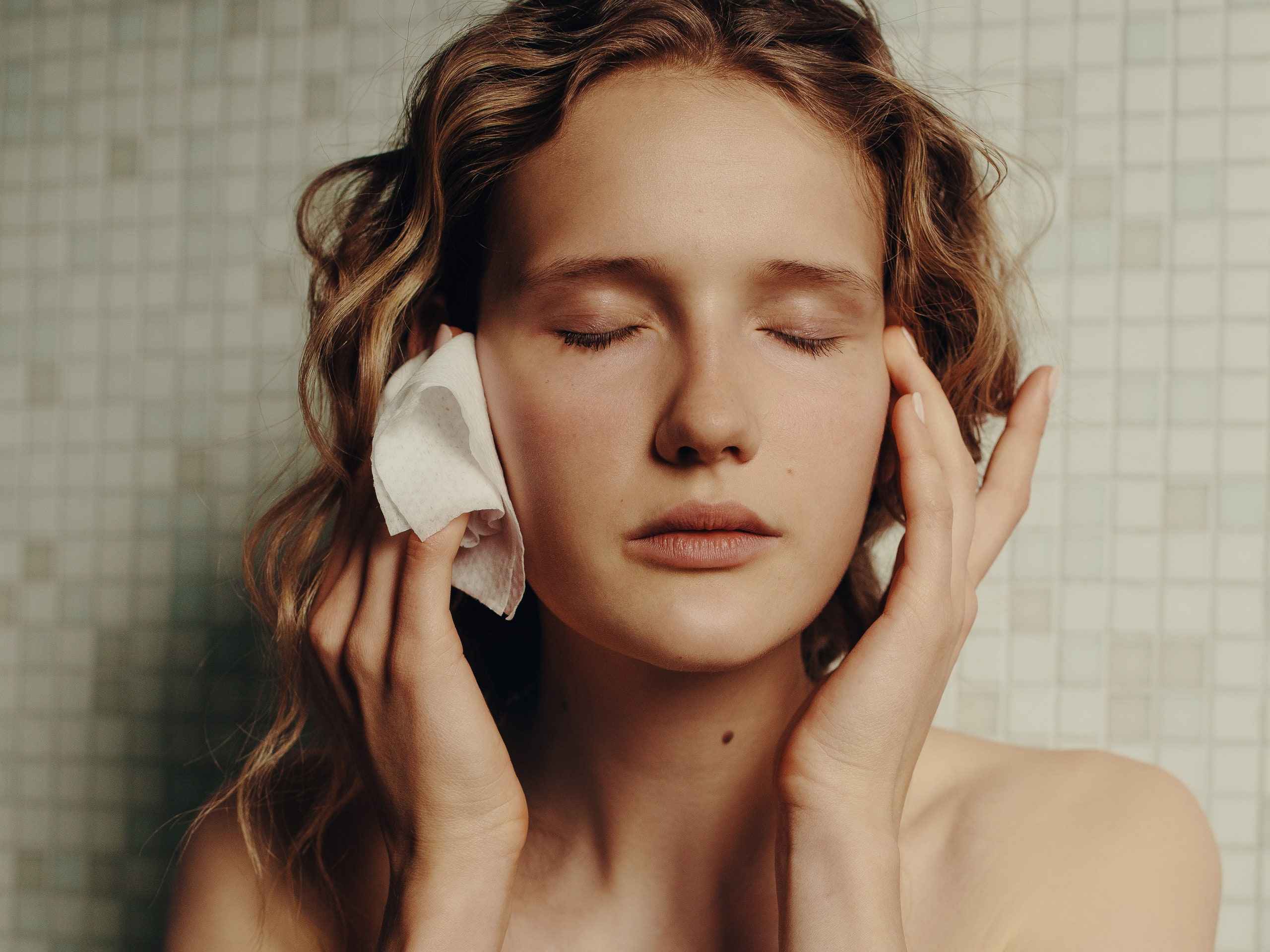 7 Derm-Approved Tips to Make Life With Sensitive Skin a Little Bit Easier